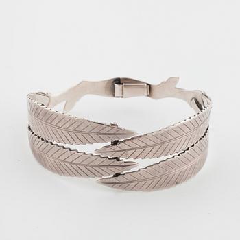 GERTRUD ENGEL, A Michelsen, Srockholm, 1953, a bangle.