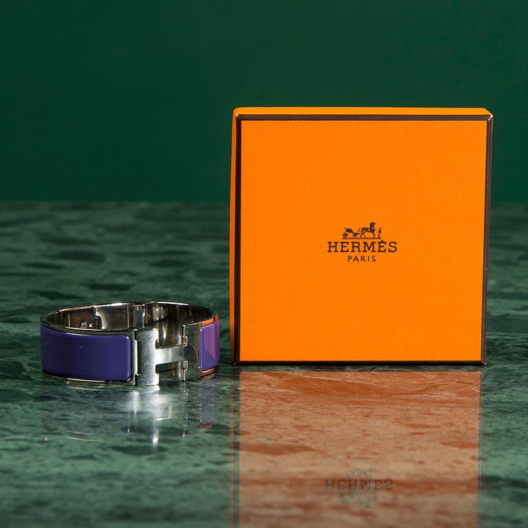 A Hermès bracelet.