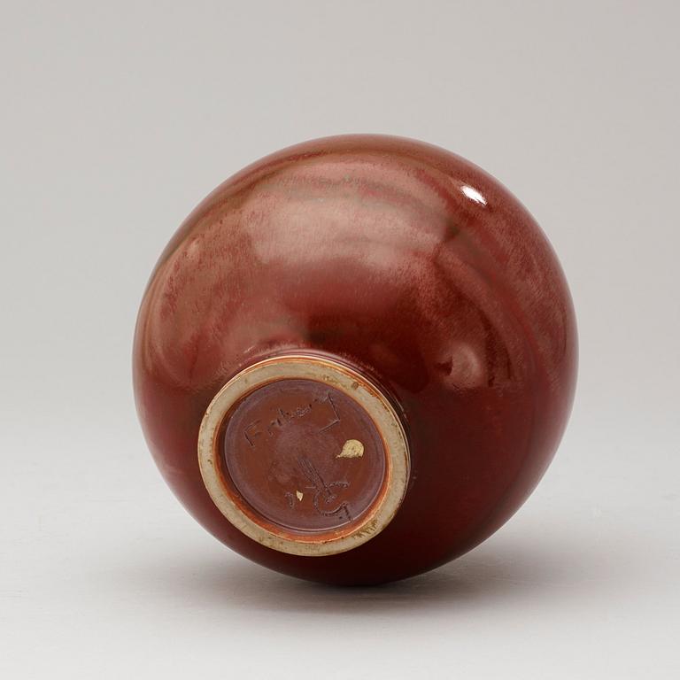 A Berndt Friberg stoneware vase, Gustavsberg Studio 1968.