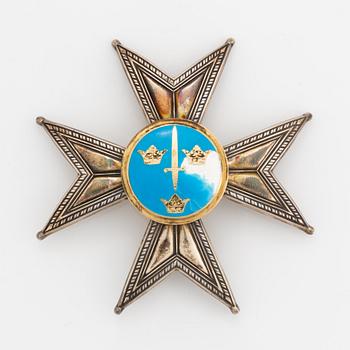 Svärdsorden, kommedörsset med halskors i 18 k guld och kraschan .