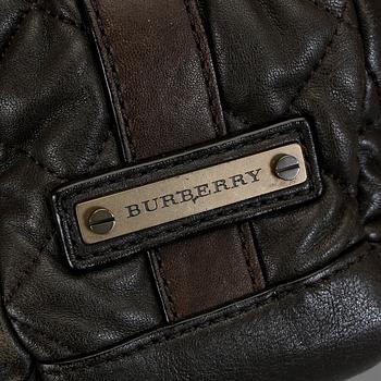 VÄSKA, Burberry.