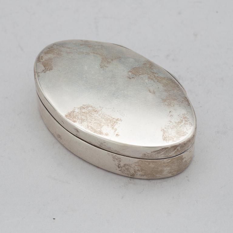 SNUSDOSA, silver, Pehr Olof Bäckström, Gävle, 1818. Vikt ca 53 gram.