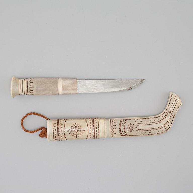 TORE SUNNA, kniv, helhorn, signerad.