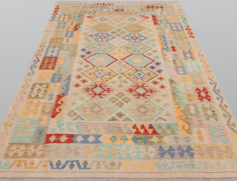 Matta, Kelim, ca 289 x 204 cm.