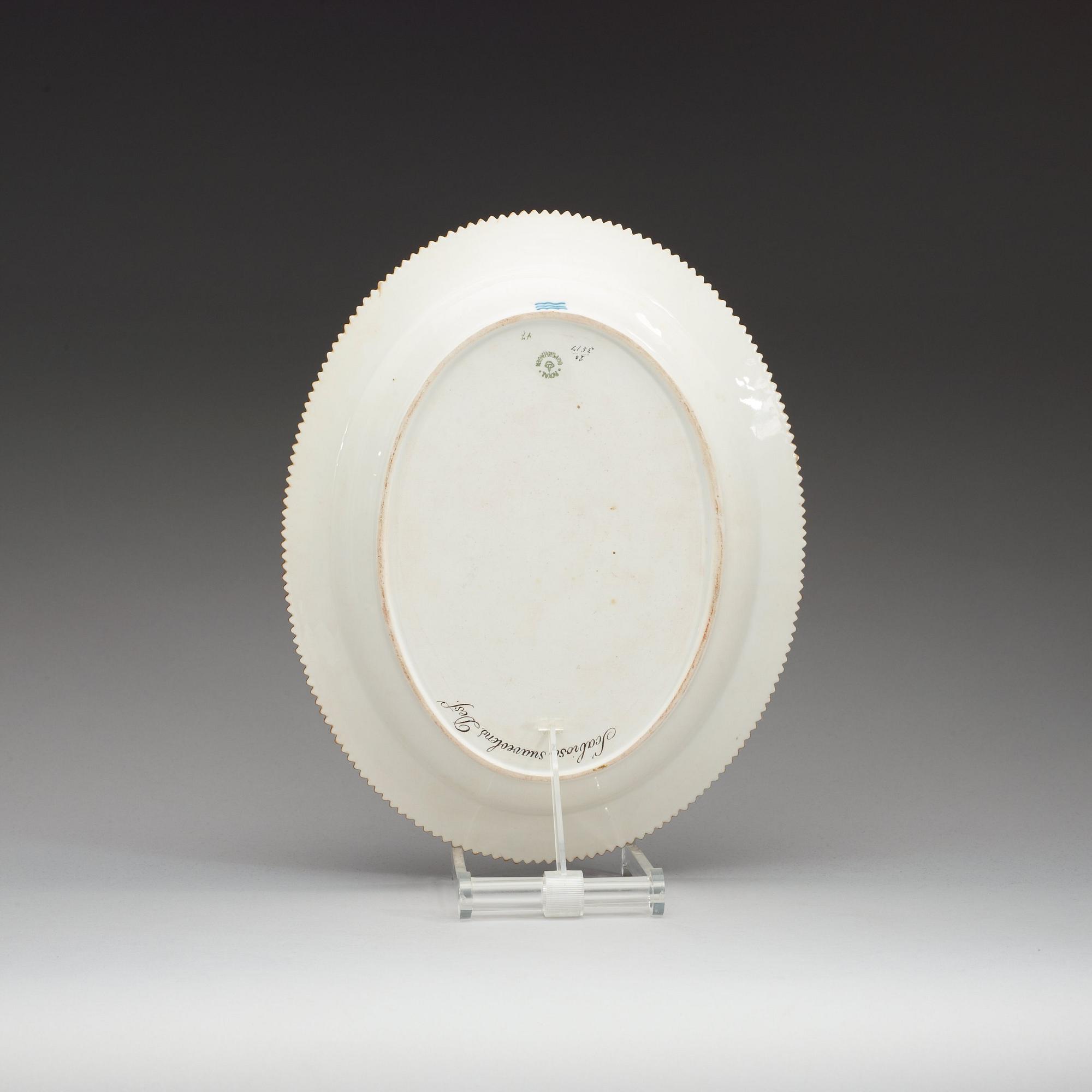 FAT, porslin. "Flora Danica", Kungl Dansk, 1900-tal.
