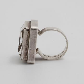 ANDERS HÖGBERG, Göteborg, 1969, a rockcrystal ring and necklace.