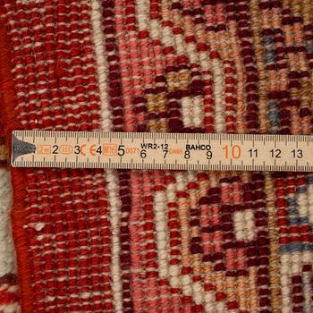 Matta, Västpersisk, Heriz-mönster, ca 380 x 301 cm.