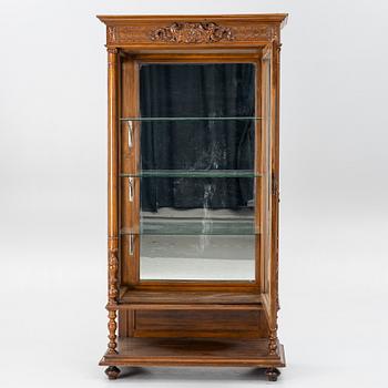 Display cabinet, second half of the 19th century.