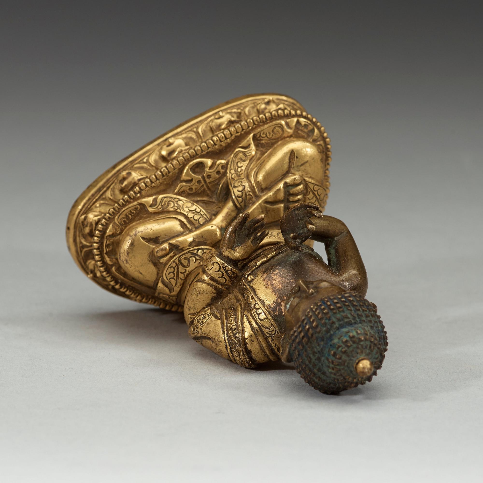 BUDDHA, delvis förgylld brons.  Sino-tibetansk, 1700-tal.