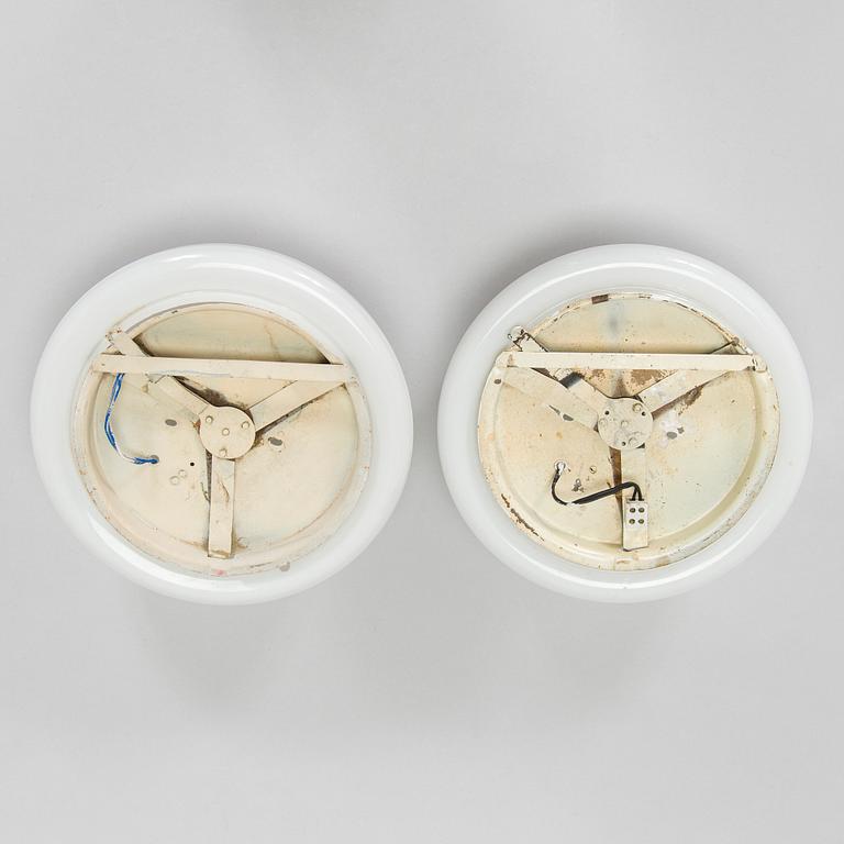 Paavo Tynell, A pair of 1930s ceiling lamps for Taito.