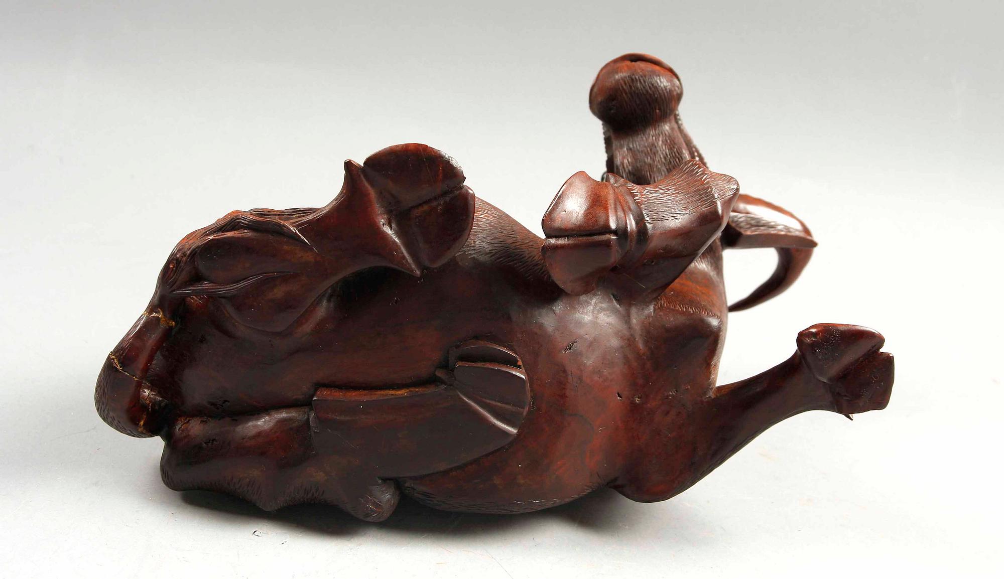 FIGURIN, trä, Kina, 1900-tal.