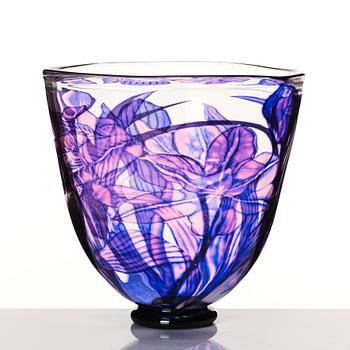 Eva Englund, a 'graal' glass bowl, Orrefors, Sweden 1984.