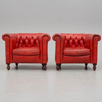 FÅTÖLJER, ett par, Chesterfield-modell, Furnwood 1900-talets andra hälft.