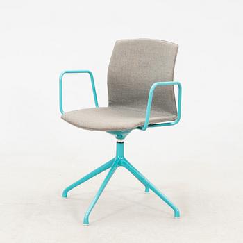 Desk Chair "Gorka Swivel" Akaba.