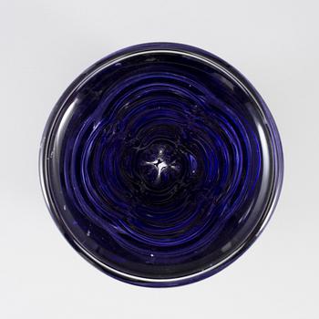 LARS HELLSTEN, an "ariel" glass vase, Orrefors 1986.