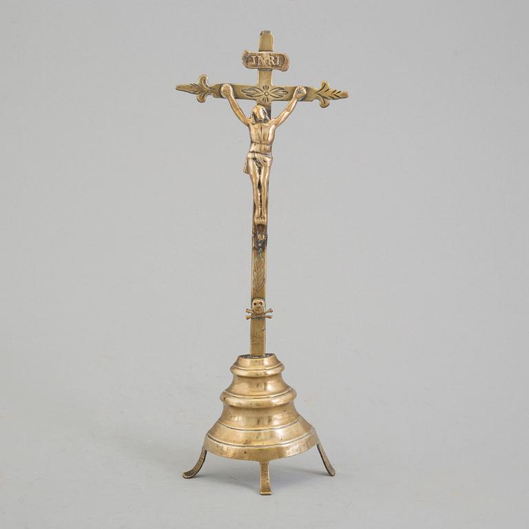 An 18th/19th century bronze crucifix.