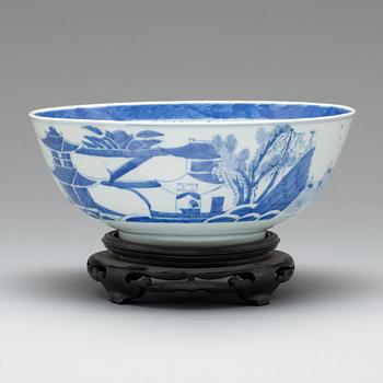 SKÅL, porslin, Kina, Qing-dynastin, 1800-talets slut.