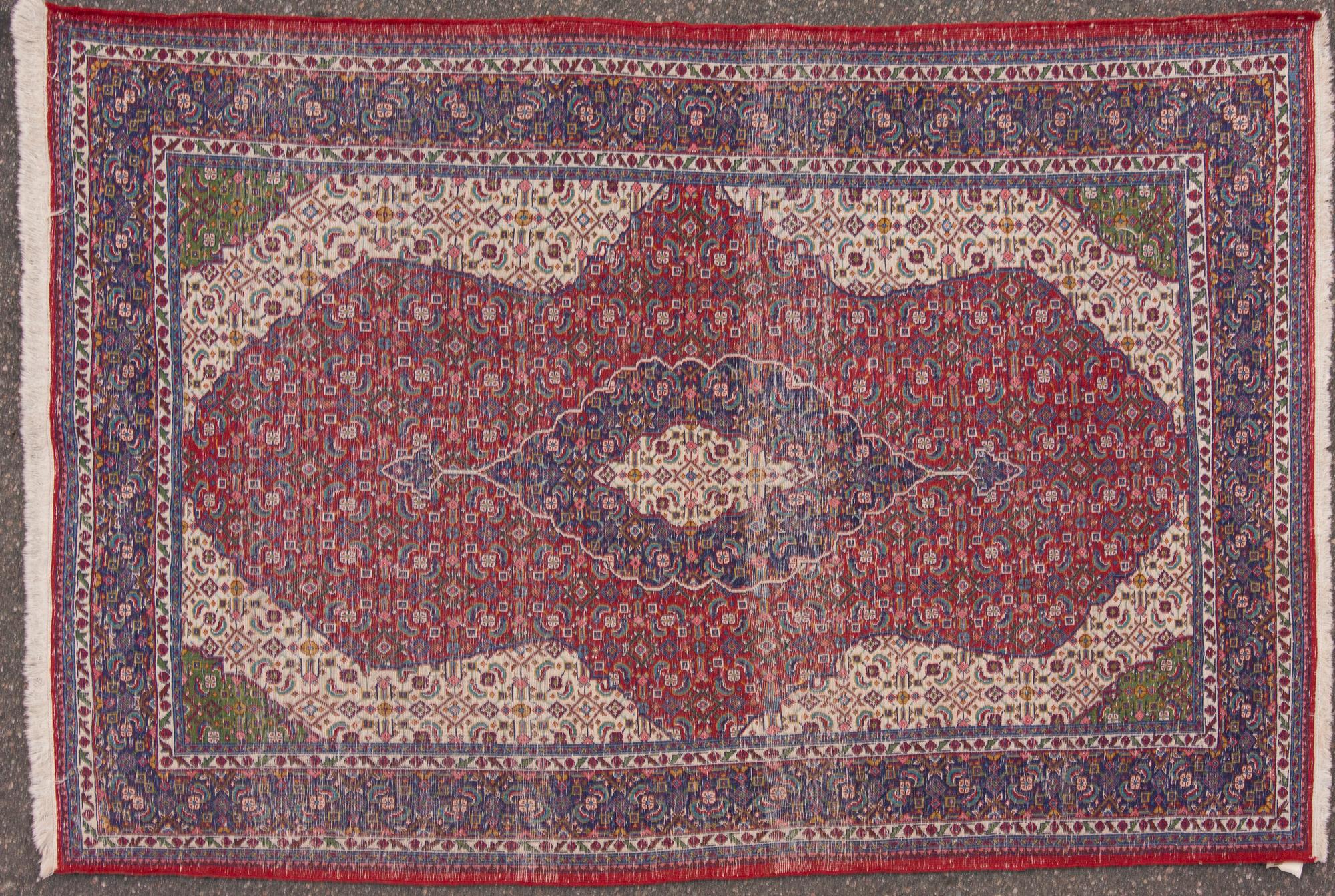 MATTA, Iran. Ca 160x104 cm.