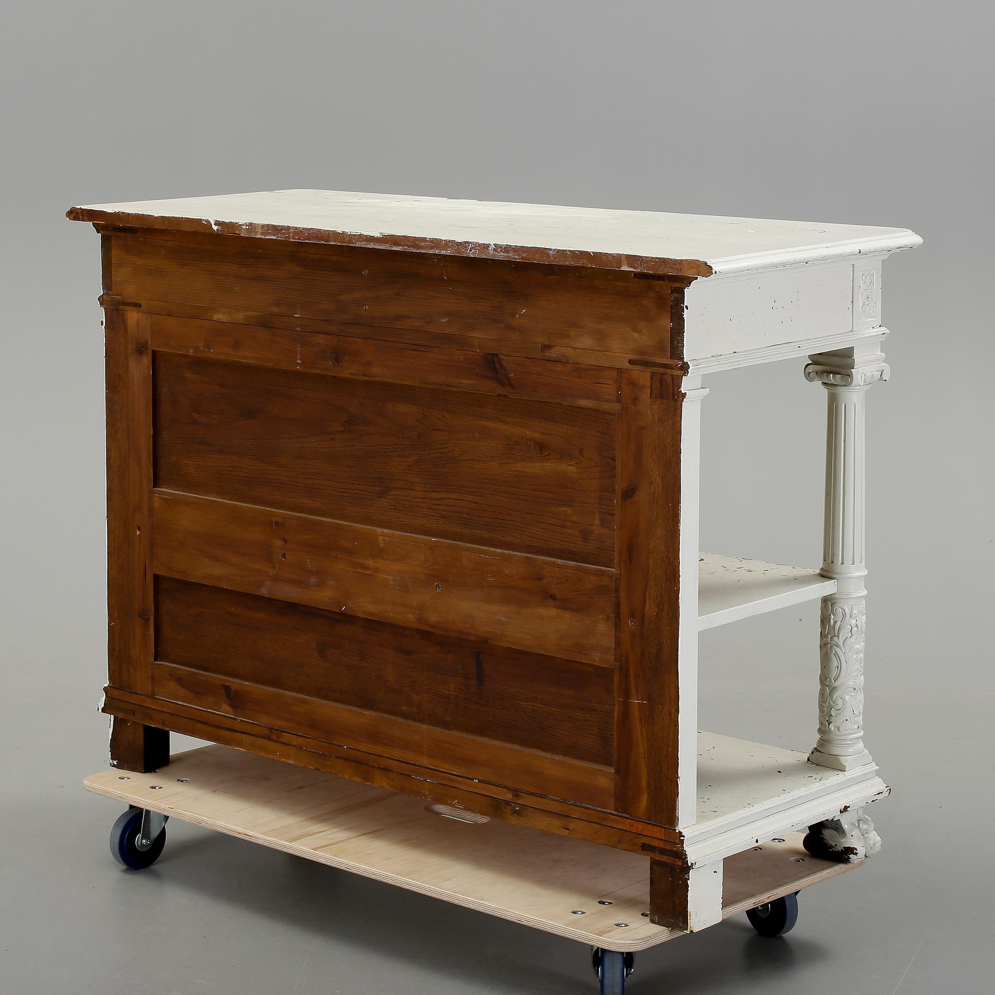 SIDEBOARD, omkring sekelskiftet 1900.