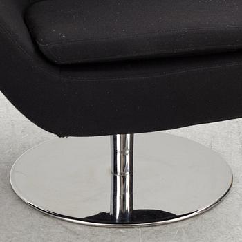 Roger Persson, a pair of 'Happy Swing' easy chairs Swedese, 2000s.