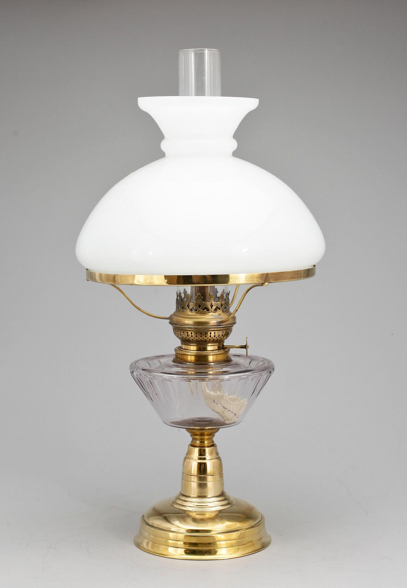 FOTOGENLAMPA, 1900-talets början.