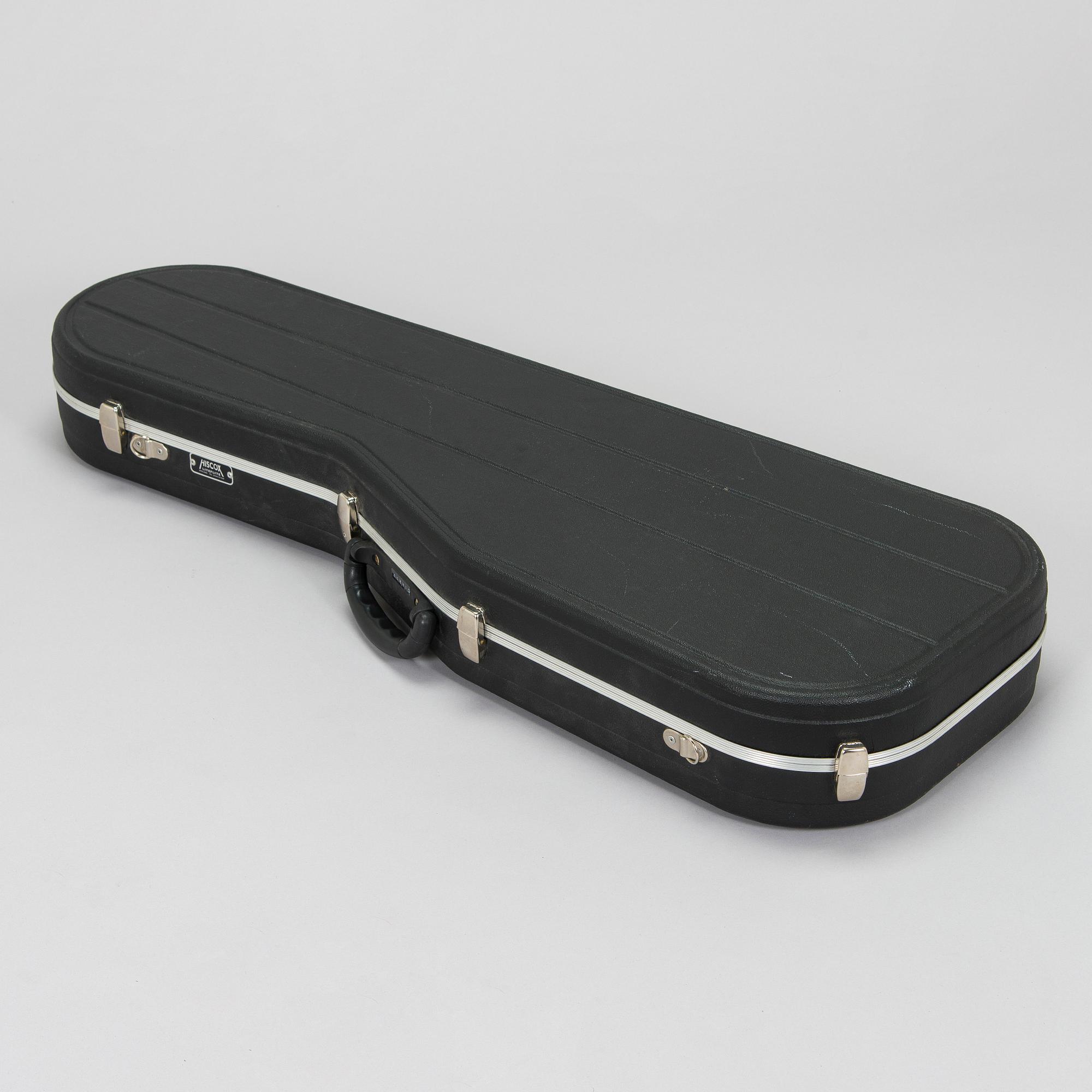 Eero Aarnio, kitara, " Copacabana Guitar", signeerattu Eero Aarnio, Lottonen Guitars, 2006.