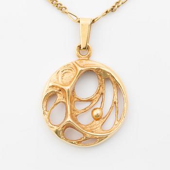 18K gold pendant, Finland, with 14K gold chain.