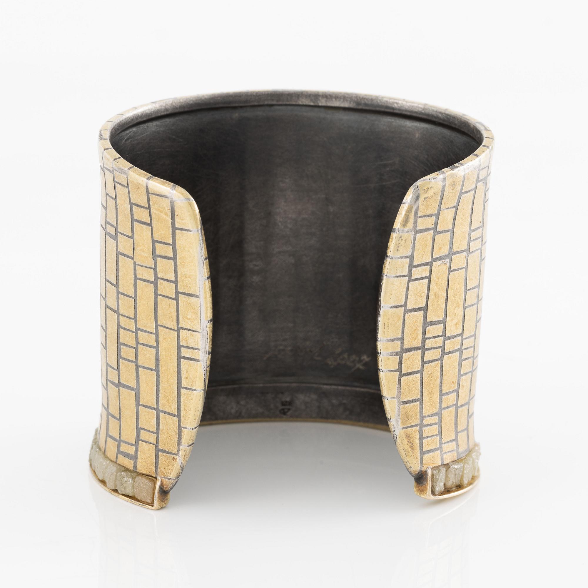 A cuff in silver and 18K gold with rough diamonds, Peter Schmid/Atelier Zobel.