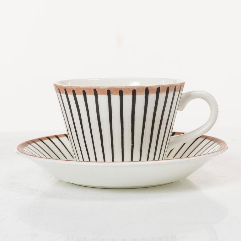 Stig Lindberg, 18 'Spisa Ribb' service pieces, Gustavsberg.