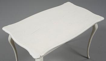 SIDOBORD, rokokostil, omkring 1900-talets mitt.