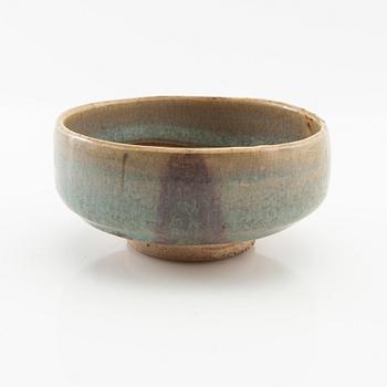 Bowl China Yuan dynasty (1271-1368) glazed stoneware.