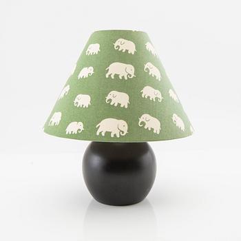 Josef Frank, bordslampa, modell 2575, för Firma Svenskt Tenn.