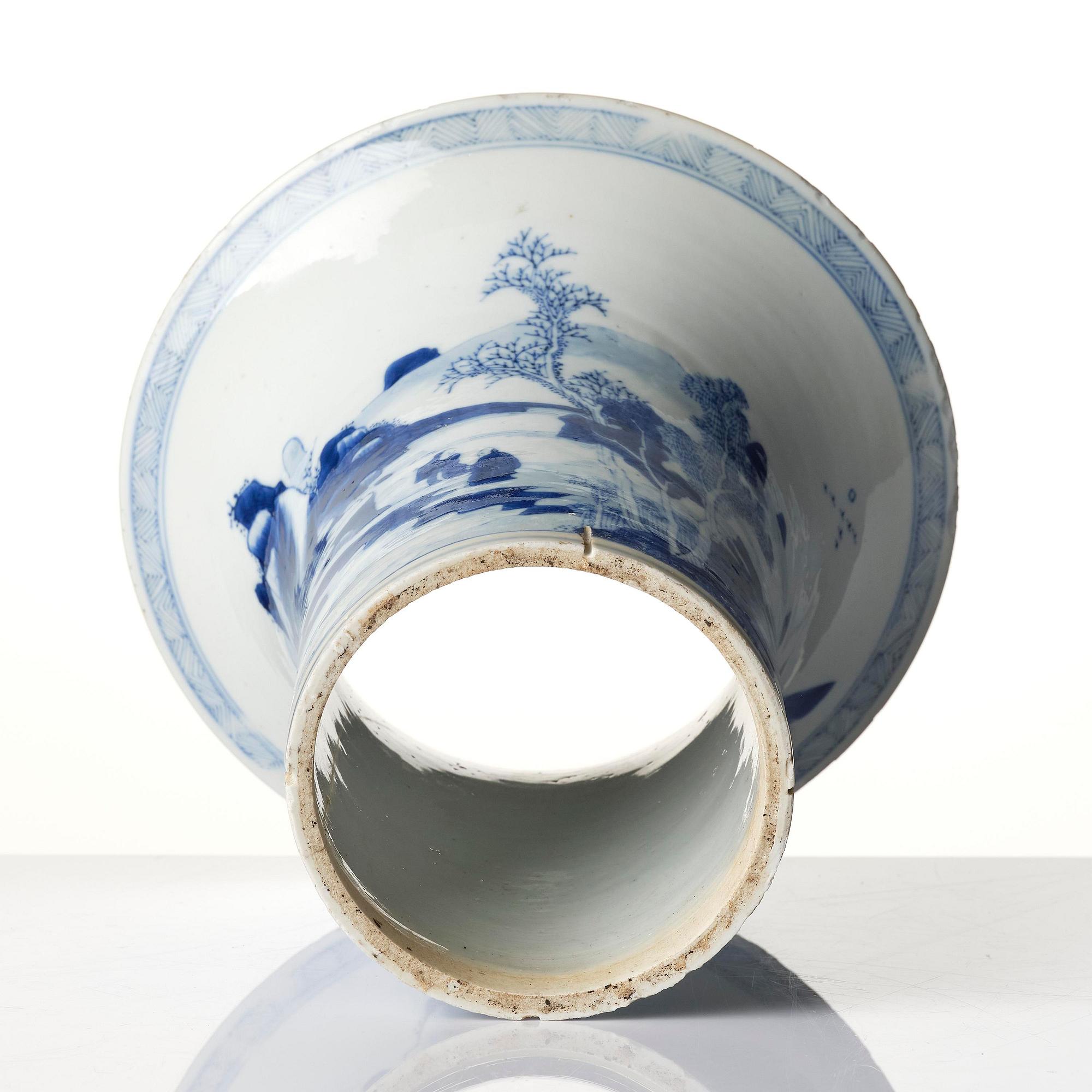 A blue and white porcelain fragment, Qing dynasty, Kangxi (1662-1722).