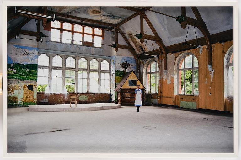Dana Sederowsky, "Kindergarten, Beelitz Heilstätten", 2013.