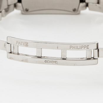 PATEK PHILIPPE, Genève, Twenty-4, wristwatch, 25,1 x 26 (30) mm.