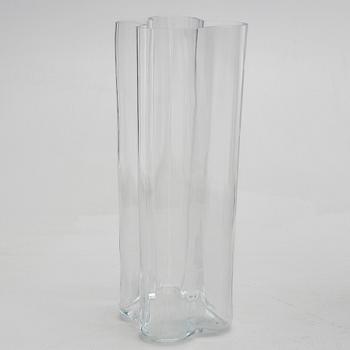 Alvar Aalto, golvvas, glas, Ittala, Finland, ed 12/1998.