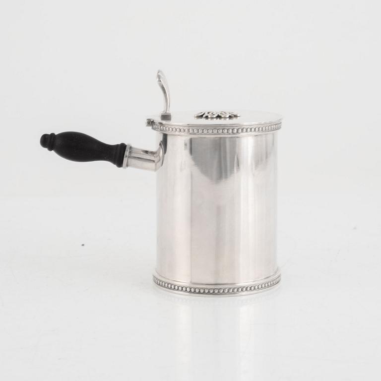 Atelier Borgila, burk med lock, sterlingsilver, Stockholm 1964.