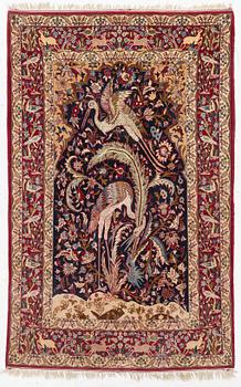 Matta, old Isfahan, part silk, signerad Bahadori, ca 167 x 105 cm.