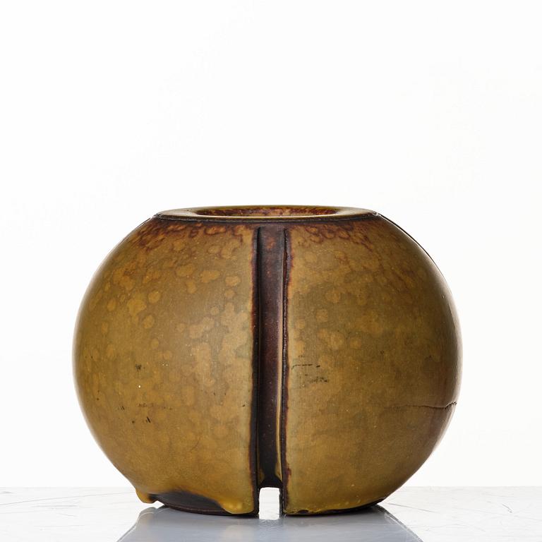 Wilhelm Kåge, a "Farsta" stoneware vase, Gustavsberg Studio probably 1950's.