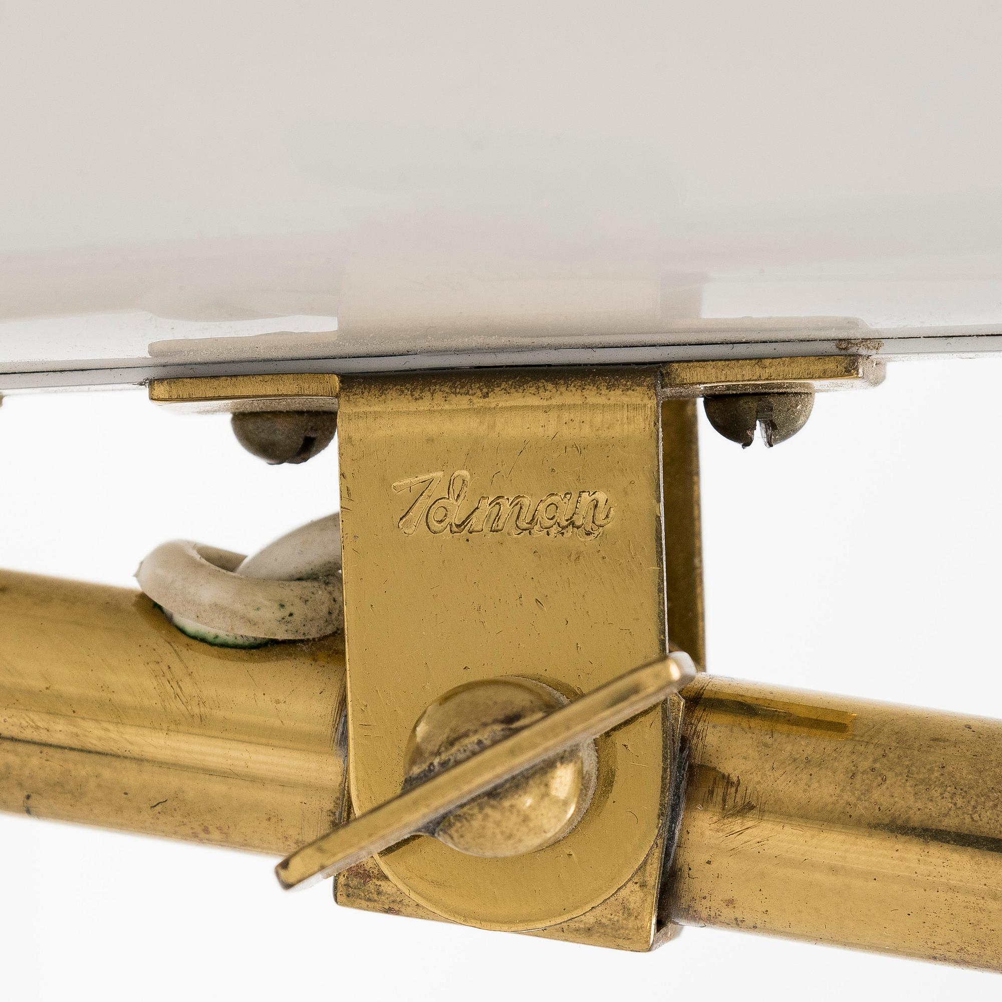 Paavo Tynell, A mid-20th-century '9227' table lamp for Idman, Finland.