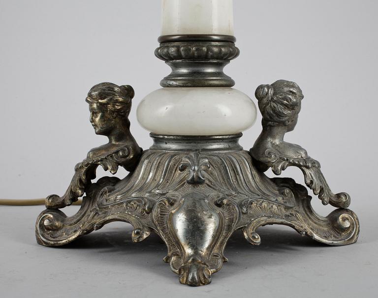 BORDSLAMPA, kolonnformad, tidigt 1900-tal.