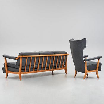 Sten Blomberg, A Swedish Modern sofa and an easy chair for Meeths, 1940's.