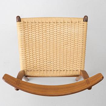 Hans J. Wegner, Six "Spisestolen" chairs/CH23, Carl Hansen & Søn, Denmark, contemporary production.