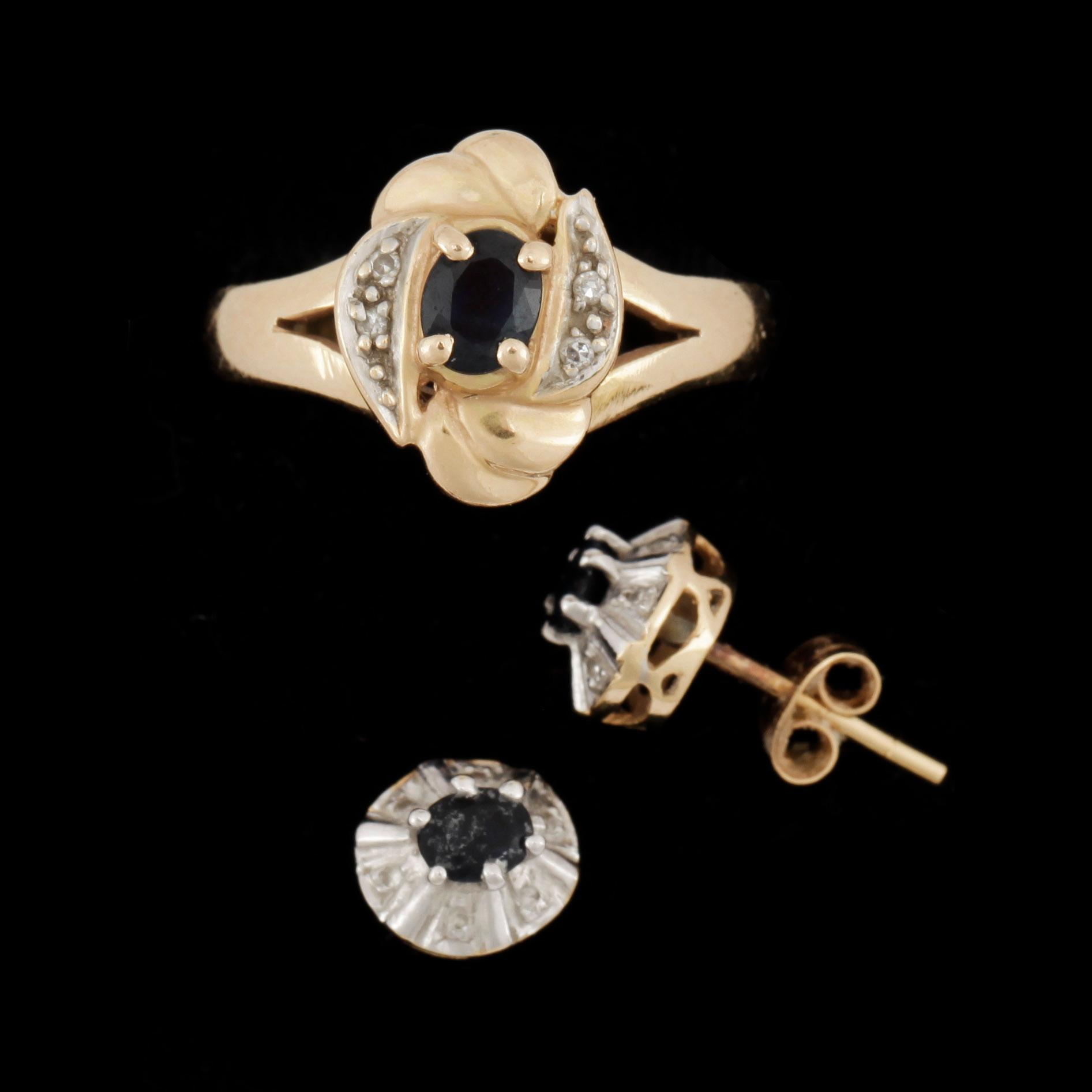 RING samt ÖRGHÄNGEN, 2 st, 18k guld, safirer samt briljanstlipade diamanter. Total vikt ca 7 g.