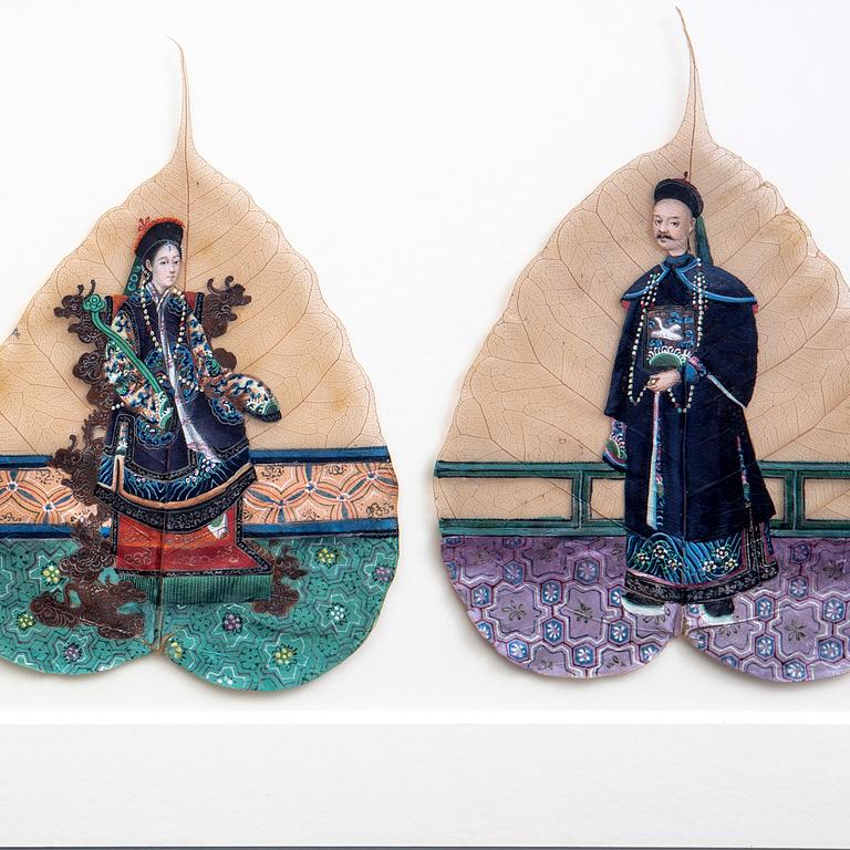 A pair of 19th/20th century Chinese fans.