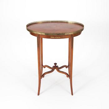 SIDOBORD, 1900-talets första hälft.