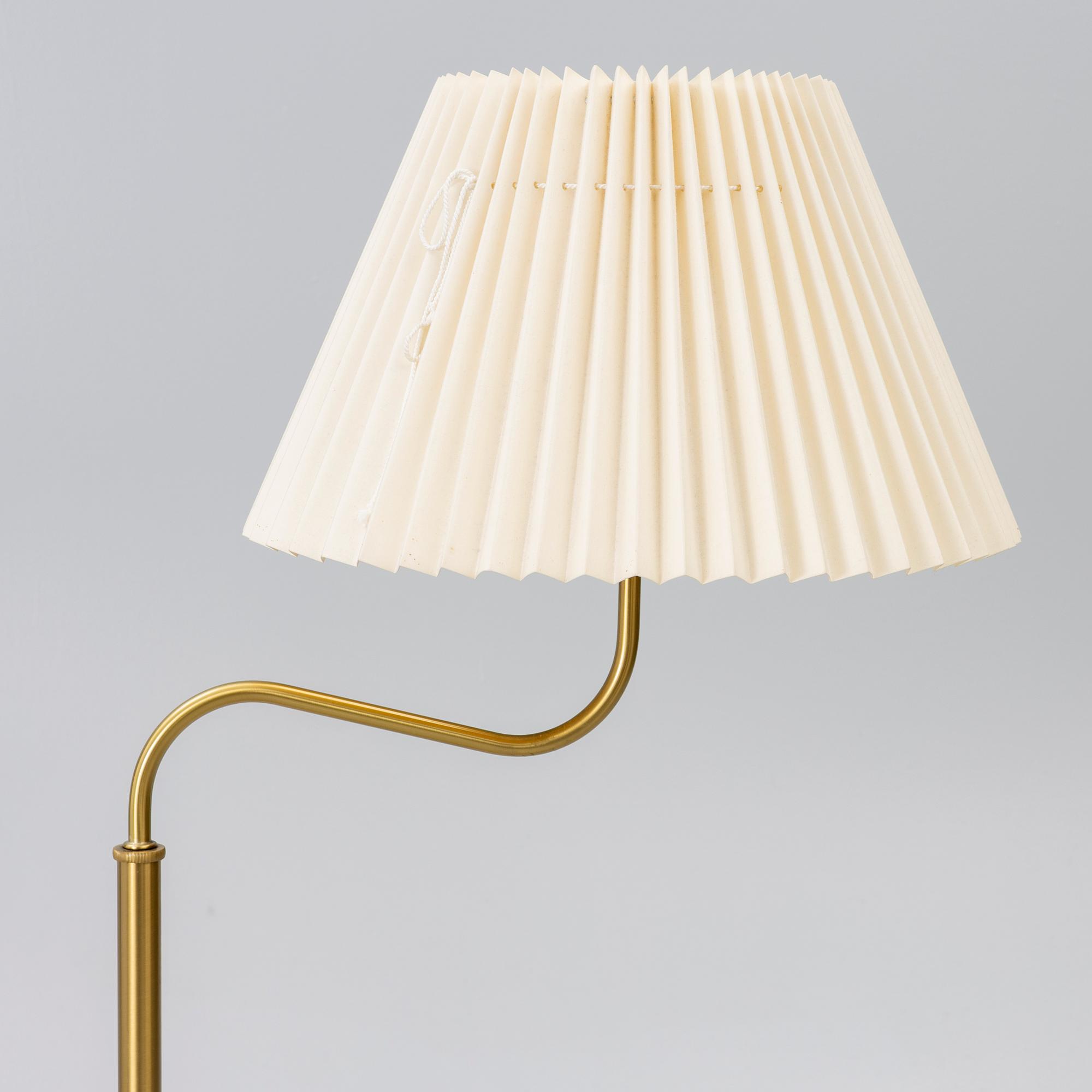 Josef Frank, floor lamp, model G2568, "Little Camel", Svenskt Tenn.