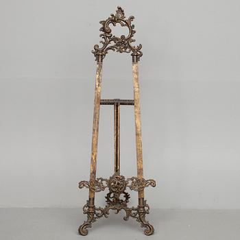 STAFFLI, mässing, rokokostil, 1900-talets senare hälft.