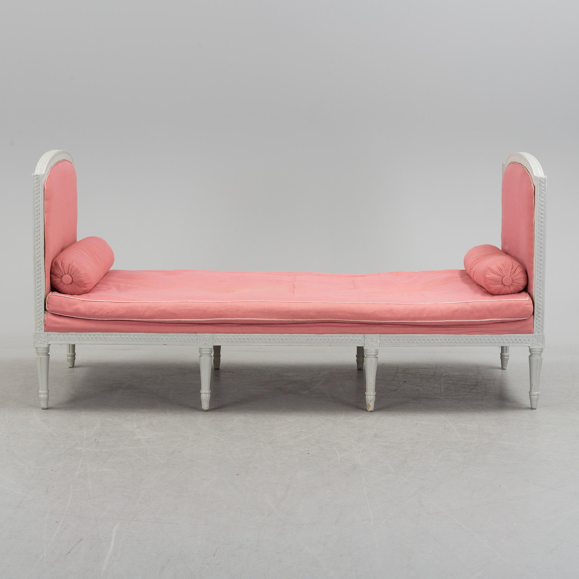 A Gustavian daybed, late 18th Century.