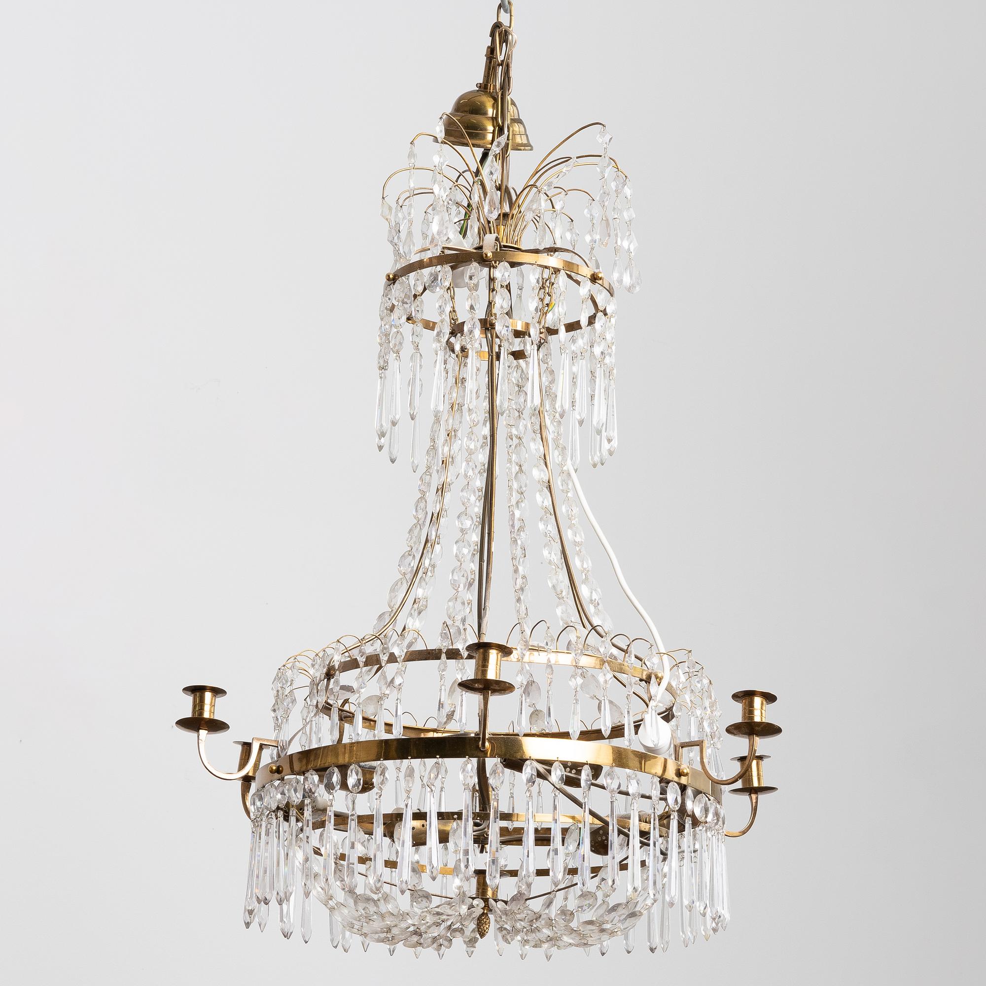 A chandelier, early 20th Century with older parts. Late Gustavian style.